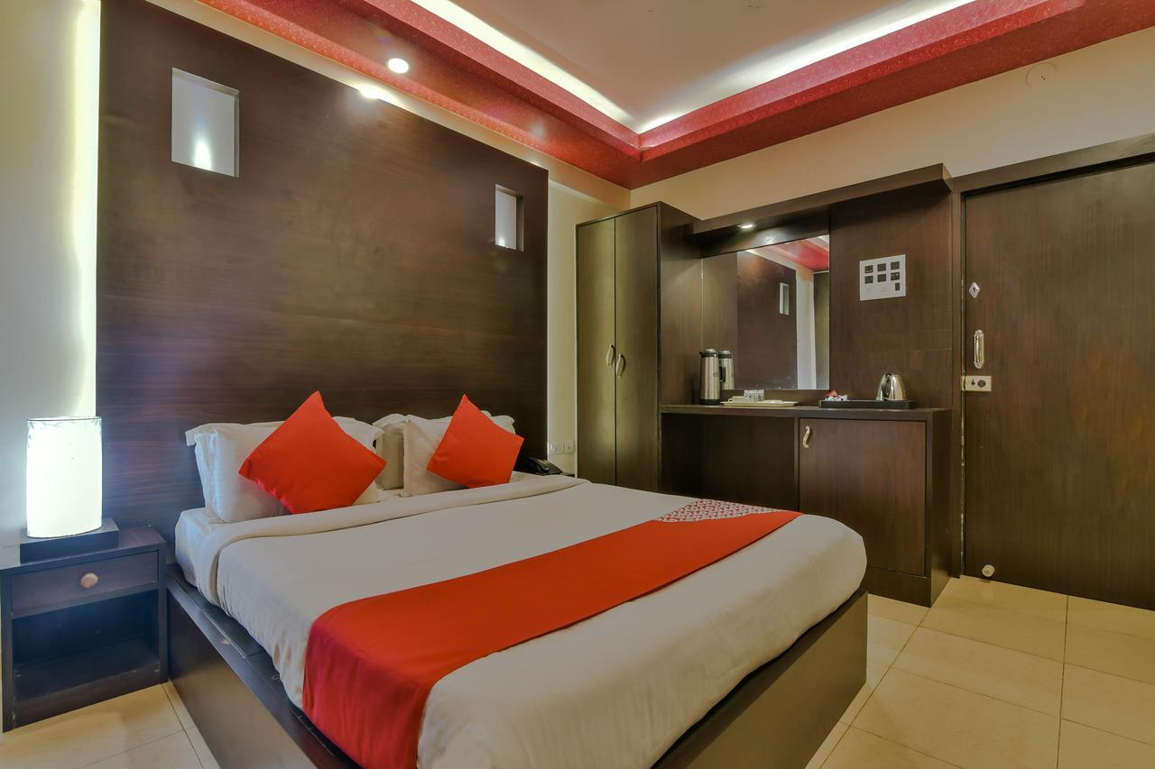 Hotel Manoshanti 파나지 외부 사진
