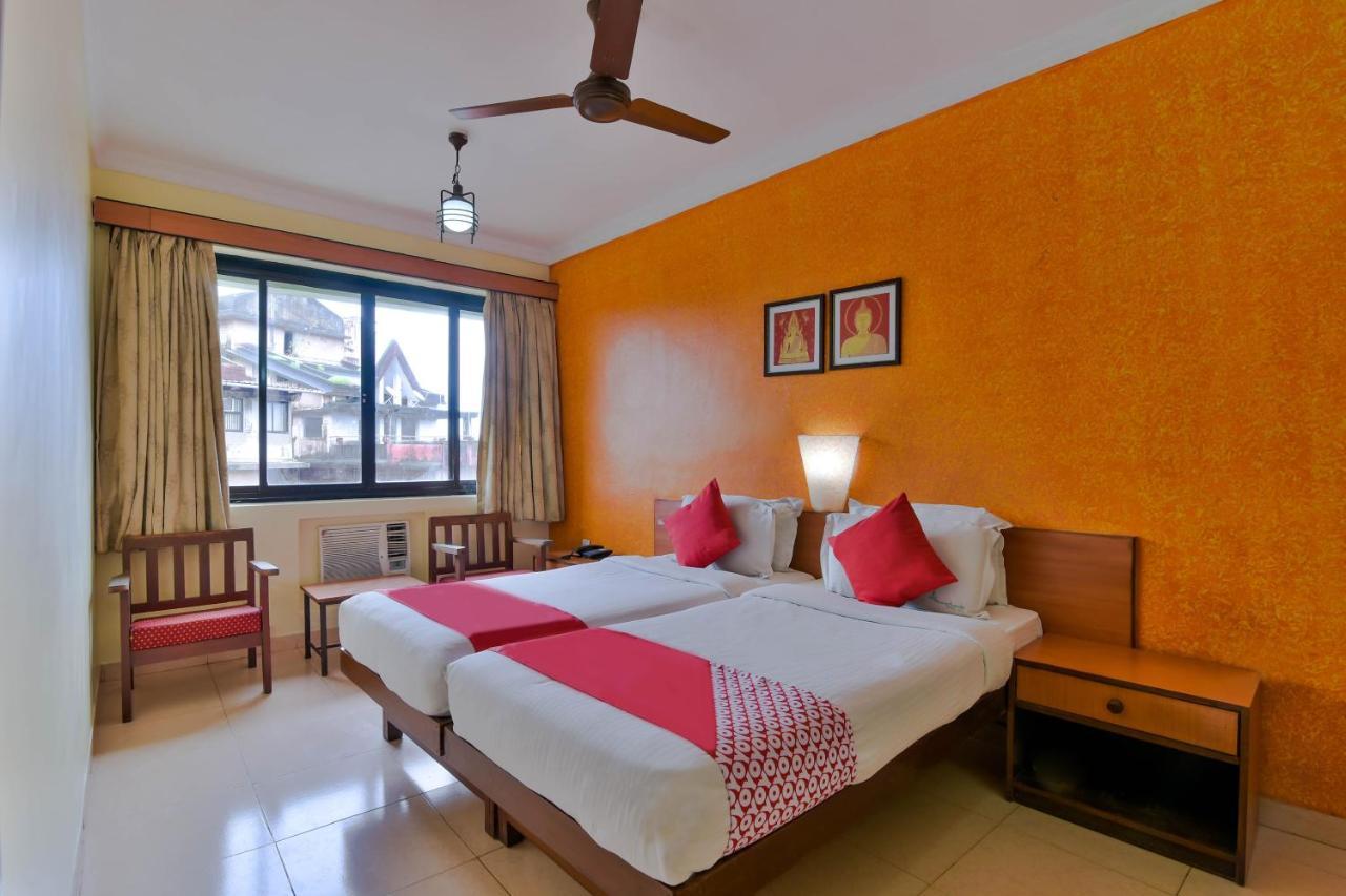 Hotel Manoshanti 파나지 외부 사진