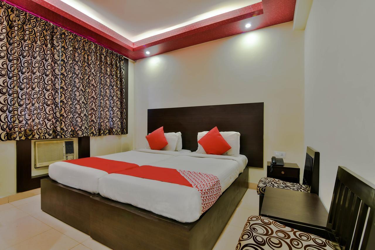 Hotel Manoshanti 파나지 외부 사진