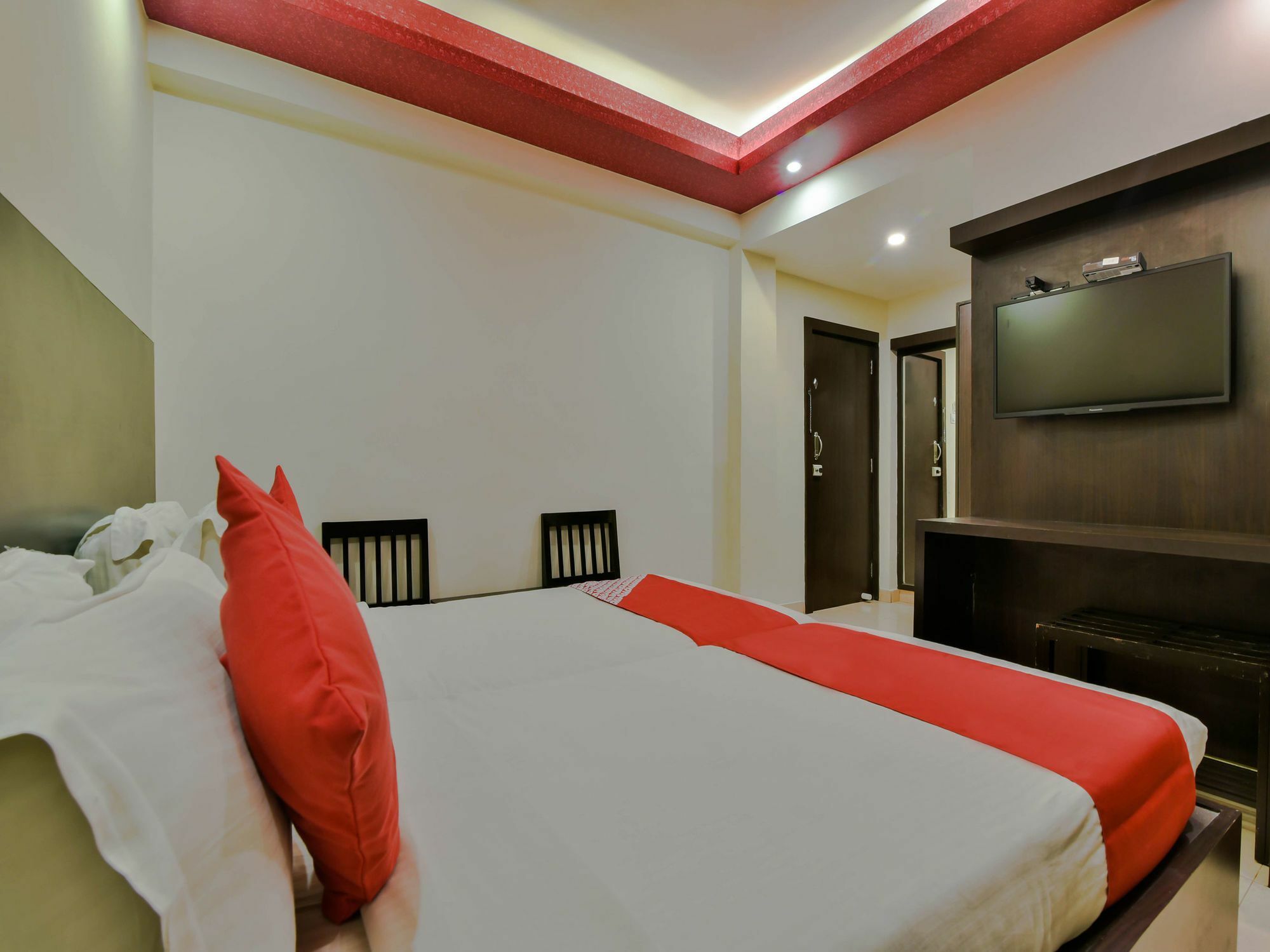 Hotel Manoshanti 파나지 외부 사진